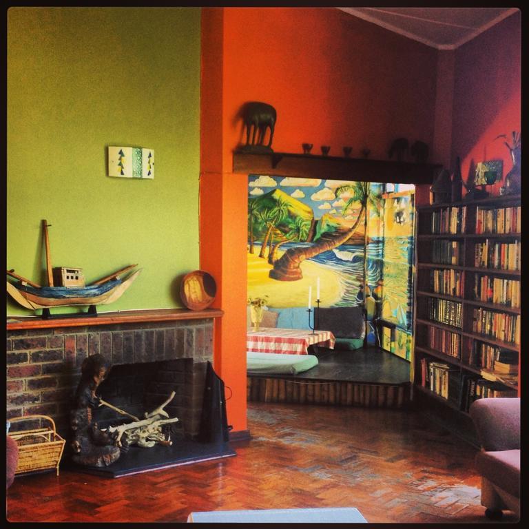 הוסטל Port Saint Johnʼs Jungle Monkey Backpackers מראה חיצוני תמונה